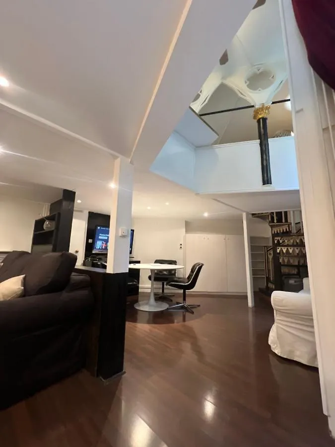 Apartment Av Montaigne Champs Elysee Paris